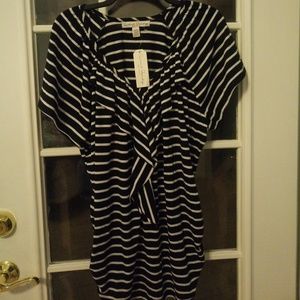 Lady's top short sleeve size 14_16